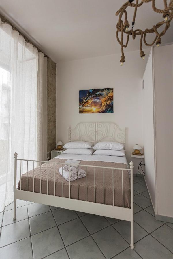 Al Centro Storico Apartment Naples Exterior photo